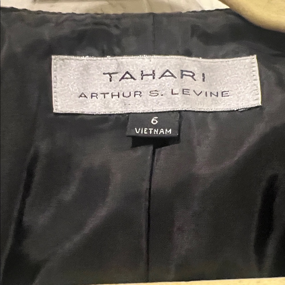 Tahari ASL Monochrome Houndstooth Blazer - Picture 2 of 8
